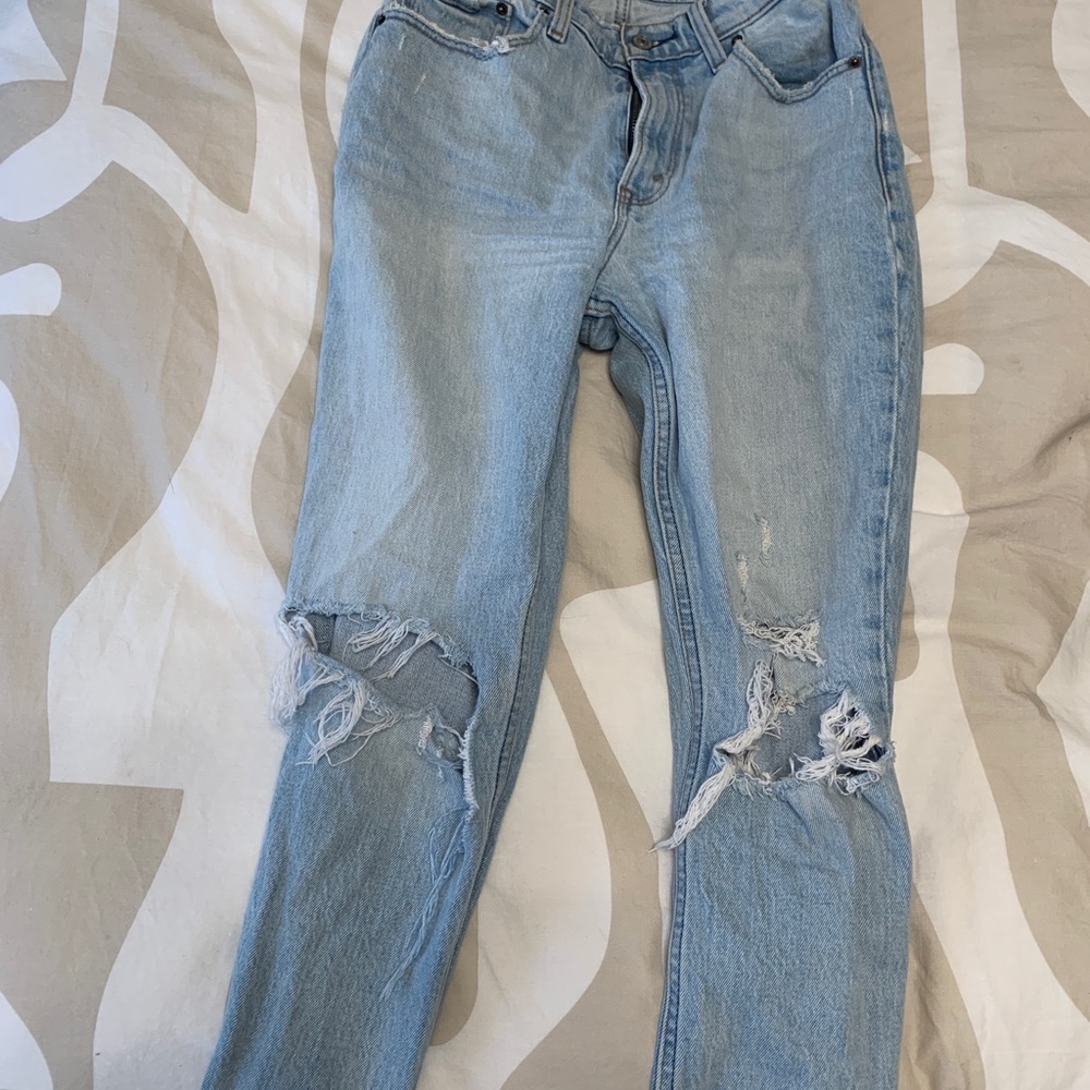 Abercrombie & Fitch Mom Jeans